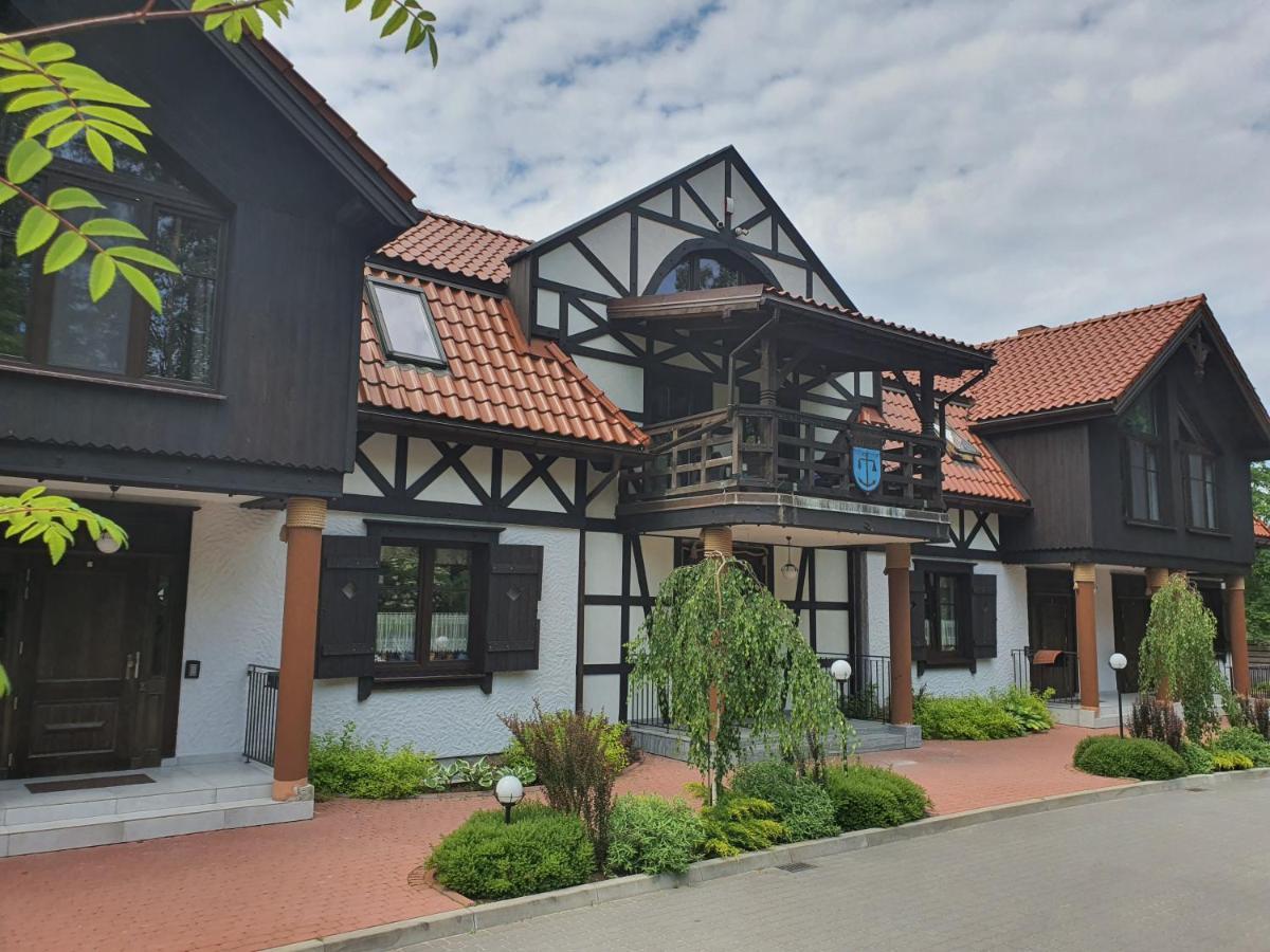 Appartamento Dwor U Papuga Ruciane-Nida Esterno foto