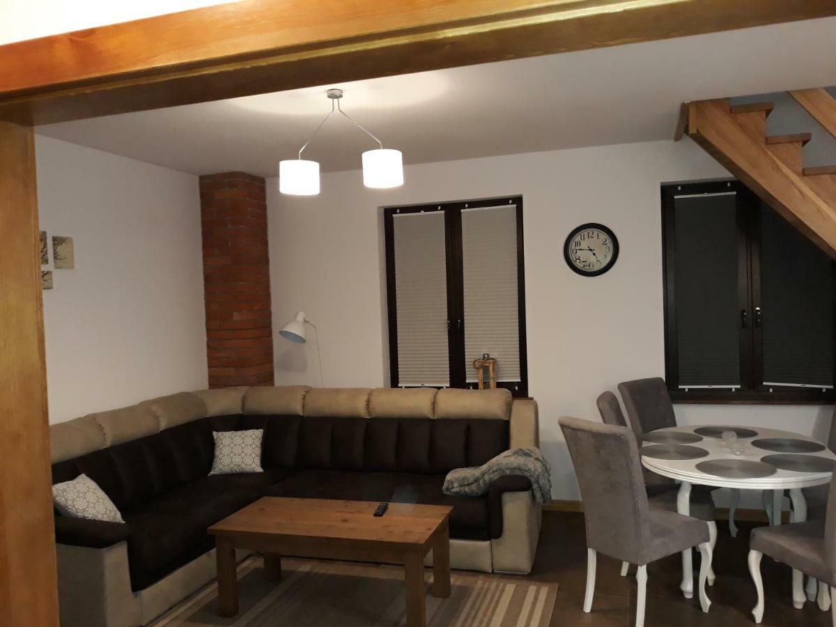 Appartamento Dwor U Papuga Ruciane-Nida Esterno foto